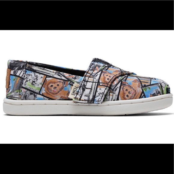 Toms Other - Multi Star Wars Ewok Print Youth Toms Size 2.5